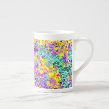 Taza de arte abstracto vibrante – Magenta amarillo