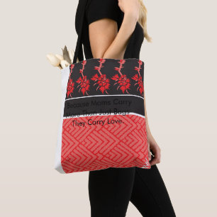 Porque las mamás llevan más que sólo bolsas