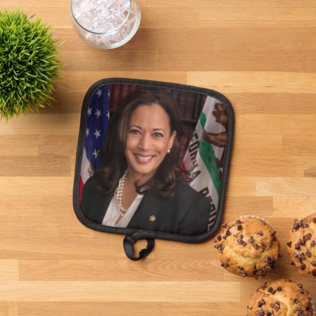 Porta Ollas Kamala Harris Candidato a presidente US 2024 (De arriba hacia abajo)