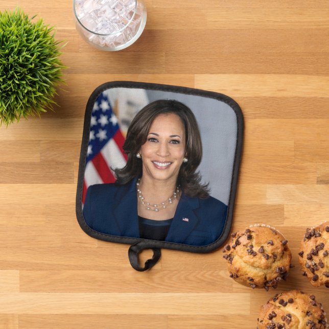 Porta Ollas Presidente Candidato Kamala Harris US 2024 (De arriba hacia abajo)