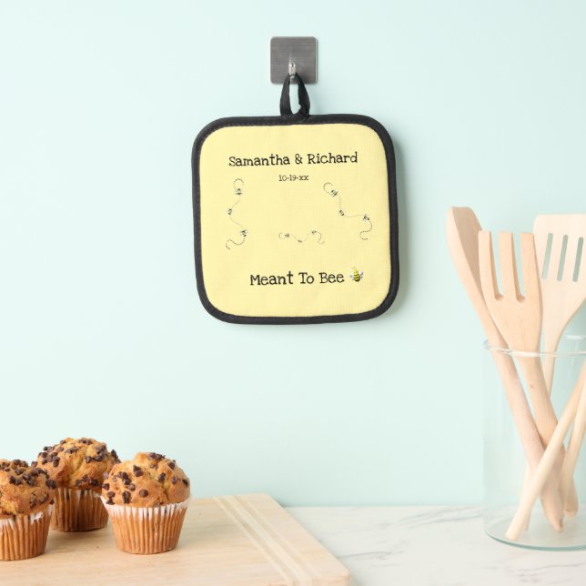 Porta Ollas Texto personalizable Meant To Bee Bee Cool  (Insitu (colgante))