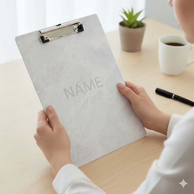 Portapapeles moderno de mármol con texto Personali (Modern Marble Clipboard with Custom Text)