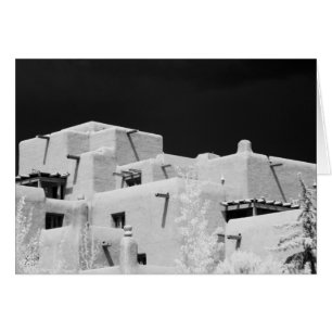Posada de adobe estilo Pueblo en Loretto, Santa Fe