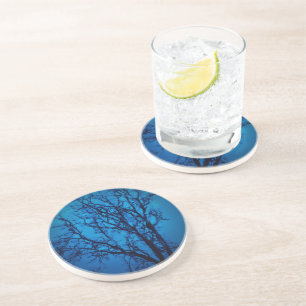 Posavasos A Través Del Vidrio, El Arbol Llorando Azul Resume
