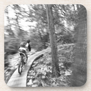 Posavasos Aaron Rodgers mountain bike por la escalera hacia