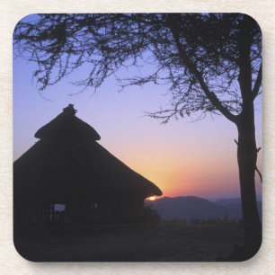 Posavasos África, Etiopía, región del río Omo, Atardecer sob