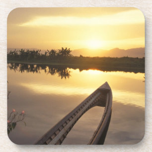 Posavasos Asia, Birmania (Myanmar): Barco pesquero hundido