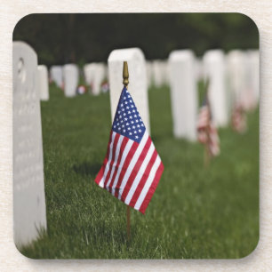 Posavasos Banderas americanas en las tumbas de veteranos