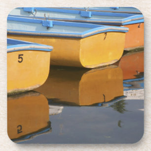 Posavasos barcas de remo en el río Támesis en Henley-on-Tham