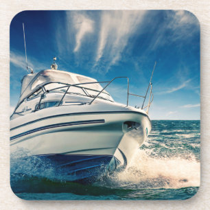 Posavasos Barco del poder que entra en el puerto de