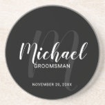 Posavasos Black Modern Script Personalized Groomsmen<br><div class="desc">Add a personal touch to your wedding with personalized groomsmen coaster. This coaster features personalized groomsmen's name in white modern script font style and monogram in grey modern script font style as background with title and wedding date in white modern sans serif font style on black background. Also perfect for...</div>