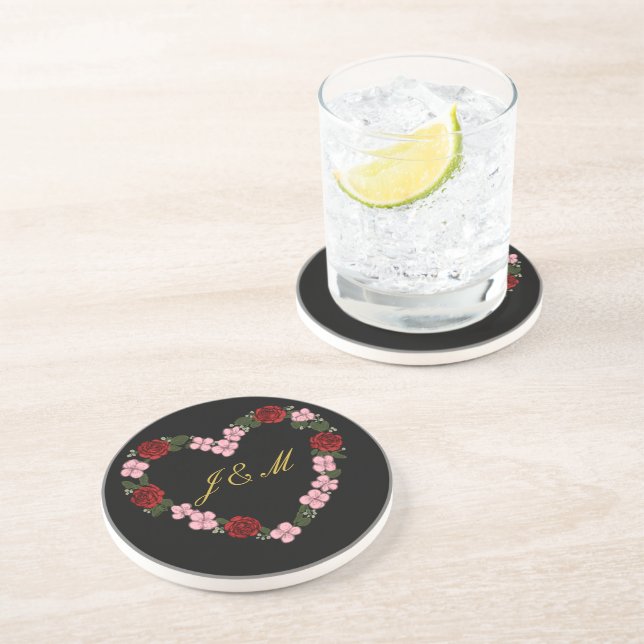 Posavasos Black stoneware coasters with a pink and red heart (Lado)