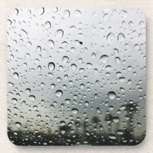 Posavasos Cae la lluvia en el parabrisas de California