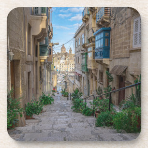 Posavasos Calle estrecha de piedra en Malta
