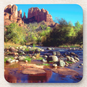 Posavasos Cathedral Rock reflejada en Oak Creek