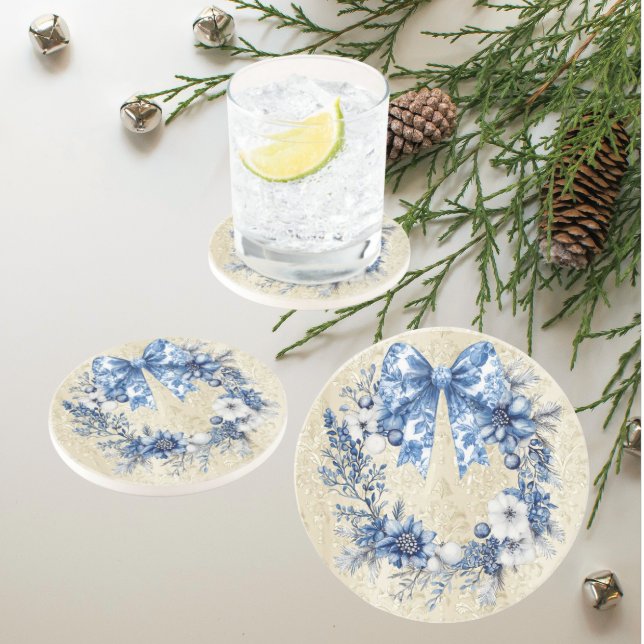 Posavasos Chinoiserie Blue White Holiday Wreath  (Elegant blue and white holiday chinoiserie wreath on antique faded damask background. )