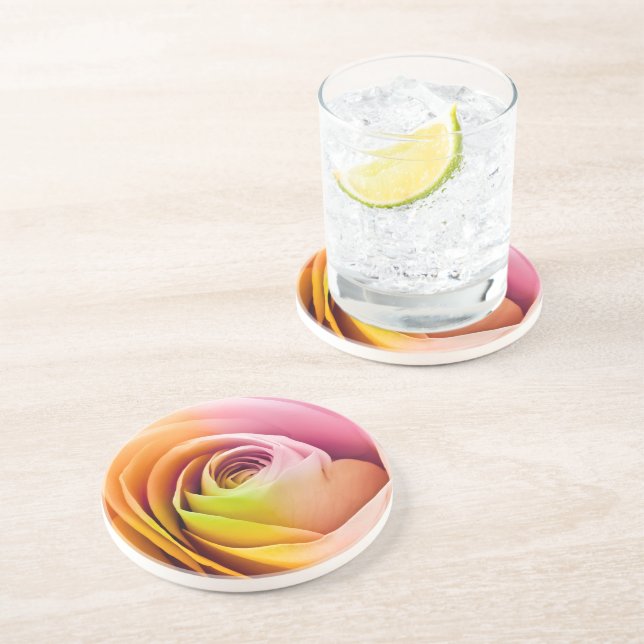 Posavasos Ciérrese para arriba de pétalos color de rosa (Lado)