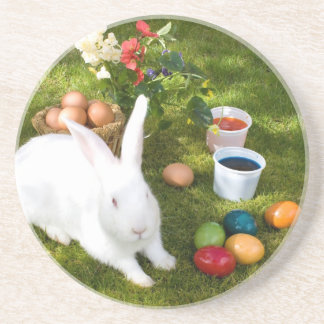 Posavasos Conejito de pascua y huevos coloreados