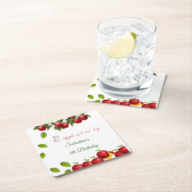 Posavasos Cuadrado De Papel Apple de nuestra fiesta de cumpleaños (In situ)