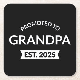 Posavasos Cuadrado De Papel Ascendido a Abuelo Est. 2025 II