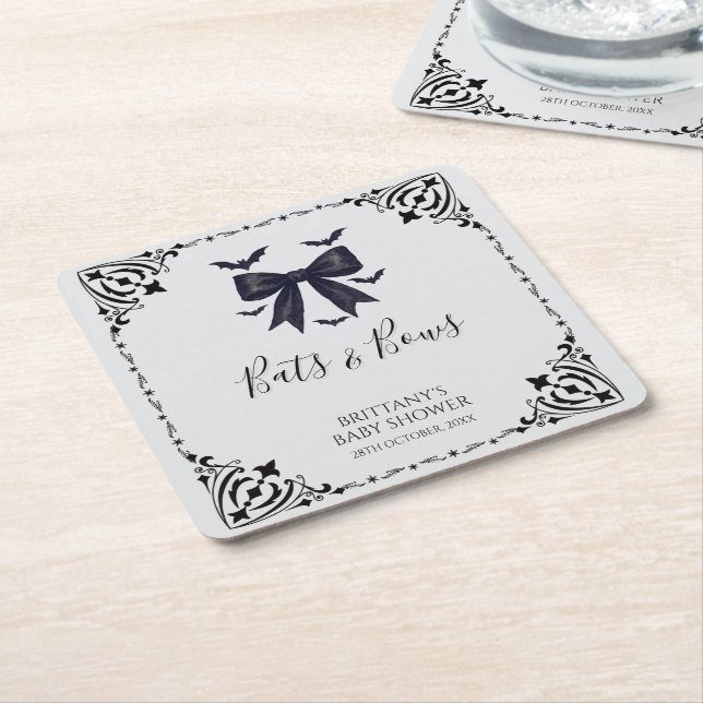 Posavasos Cuadrado De Papel Baby Shower de Halloween de Bats and Bows (En perspectiva)