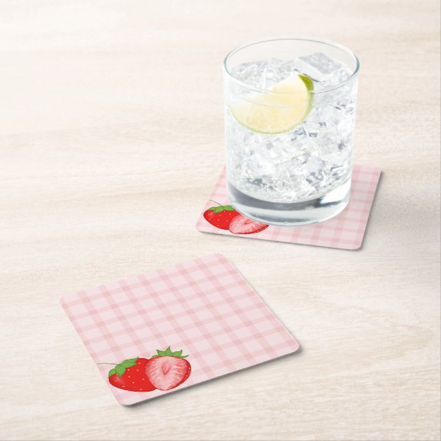 Posavasos Cuadrado De Papel Berry First Birthday Party  (In situ)