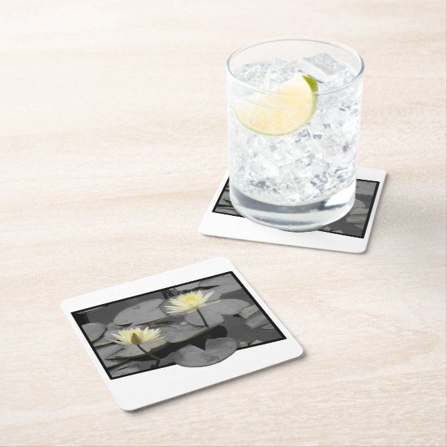 Posavasos Cuadrado De Papel Bloom más allá del marco (In situ)