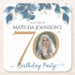 Posavasos Cuadrado De Papel Blue Gold Watercolor Foto Floral 70 cumpleaños<br><div class="desc">Blue Gold Watercolor Foto Floral 70th Birthday Square Paper Coaster. Invitación a la fiesta de cumpleaños sencilla y moderna con flores de color azul y acentos dorados. Este diseño también incluye una foto personalizado de la persona de cumpleaños. ¿Necesita ayuda con esta plantilla? Póngase en contacto con el diseñador haciendo...</div>