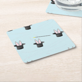 Posavasos Cuadrado De Papel Bunny en un gorra con varita mágica azul