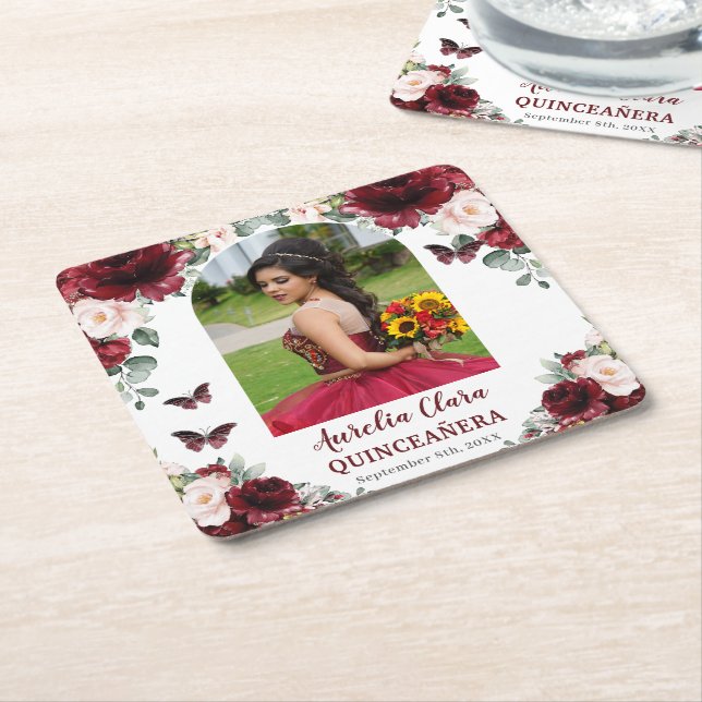 Posavasos Cuadrado De Papel Burgundy Rubor Floral Quinceañera Photo Keepsake (En perspectiva)