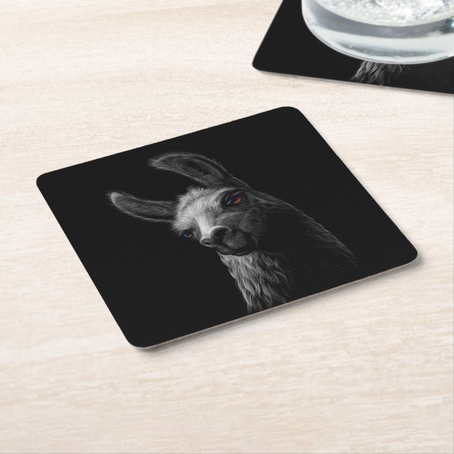Posavasos Cuadrado De Papel Cabeza retratada llama con fondo negro (En perspectiva)
