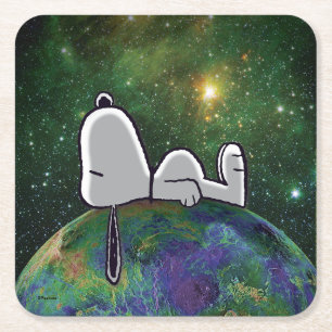 Posavasos Cuadrado De Papel Cacahuetes   Snoopy Spacing Out