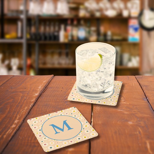 Posavasos Cuadrado De Papel Colorido Monograma Sonriente Daisy personalizado (Colourful Monogram Smiling Daisy personalised Square Paper Coaster)