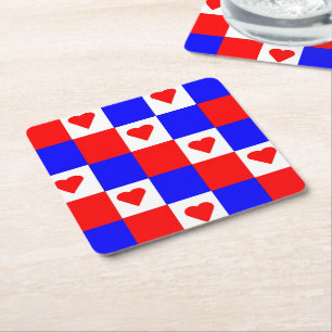 Posavasos Cuadrado De Papel Cuadrados rojo, blanco y azul con corazón rojo