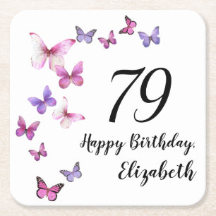 Posavasos Cuadrado De Papel Cumpleaños 79 Rosado Mariposas Moradas