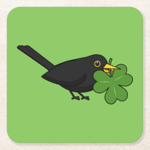 Posavasos Cuadrado De Papel Cute Blackbird con Shamrock Clover Personalizado