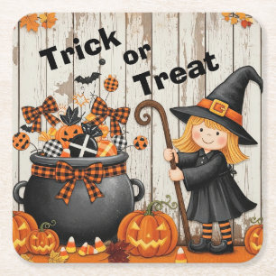 Posavasos Cuadrado De Papel Cute Little Witch Trick or Treat. Halloween en esp