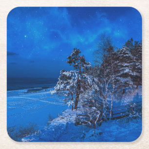 Posavasos Cuadrado De Papel Escena de invierno nocturna con pinos cubiertos de