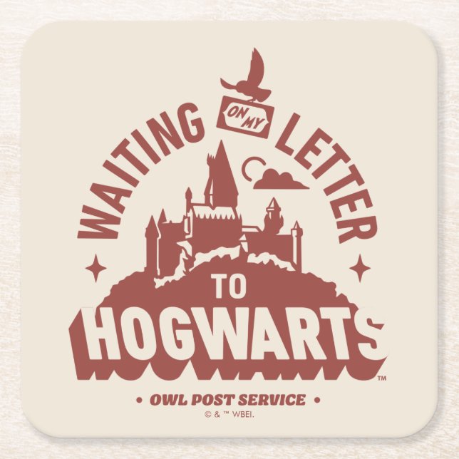 Posavasos Cuadrado De Papel Esperando mi Carta de HOGWARTS™ (Anverso)
