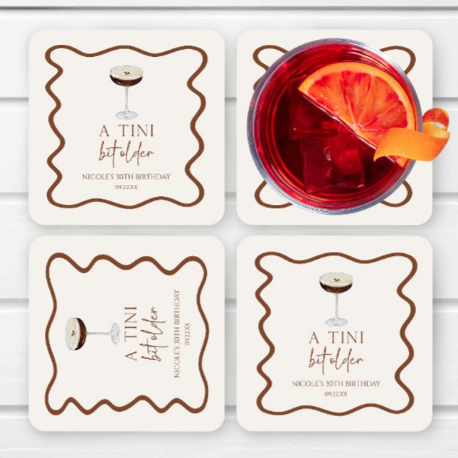 Posavasos Cuadrado De Papel Fiesta de cumpleaños de Expresso Martini, un poco  (Subido por el creador)