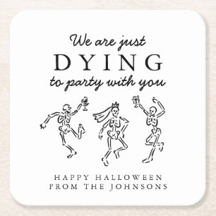 Posavasos Cuadrado De Papel Fiesta de Halloween de Esqueletos Dibujados a Mano