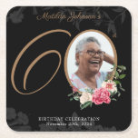 Posavasos Cuadrado De Papel Floral 60th Birthday Black Gold Personalizado Foto<br><div class="desc">Floral 60 cumpleaños Personalizado de oro negro Foto escayola de papel cuadrada. Una delicada y femenina floral y botánica agenda de cumpleaños número 60. Cuenta con hermosas flores alrededor de la foto de la persona de cumpleaños, ¡todo con un toque de austeridad vintage! El diseñador siempre está listo para ayudar,...</div>