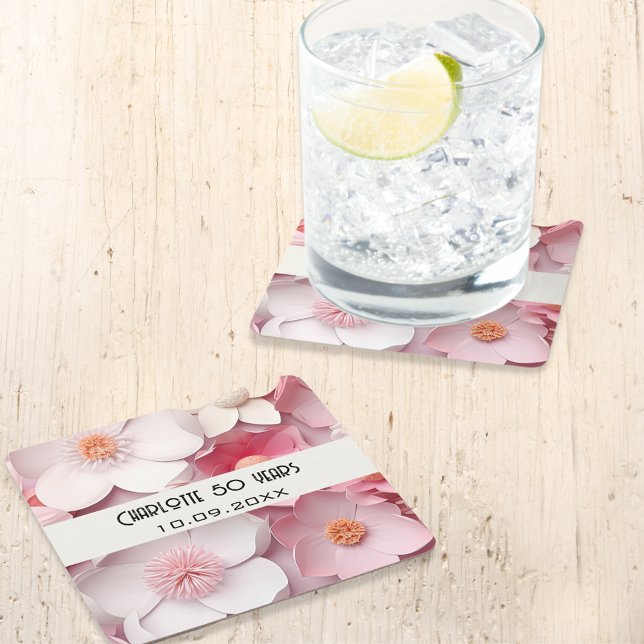Posavasos Cuadrado De Papel Flores blancas y rosadas nombre cumpleaños (Subido por el creador)