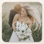 Posavasos Cuadrado De Papel Foto boda Merci Beaucoup Classic<br><div class="desc">Añada un toque de elegancia eterna a su celebración boda con nuestro Boda Photo MGracias Beaucoup Classic Square Paper Coaster. Esta hermosa montaña rusa presenta un impresionante diseño fotográfico sofisticado y versátil, lo que la convierte en la adición perfecta a cualquier tema boda. Personalice la montaña rusa con su foto...</div>