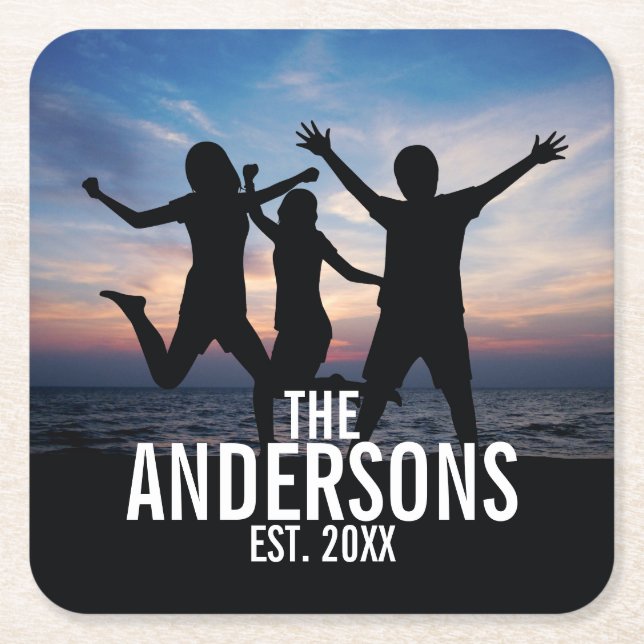 Posavasos Cuadrado De Papel Foto familiar personalizada con nombre familiar (Anverso)