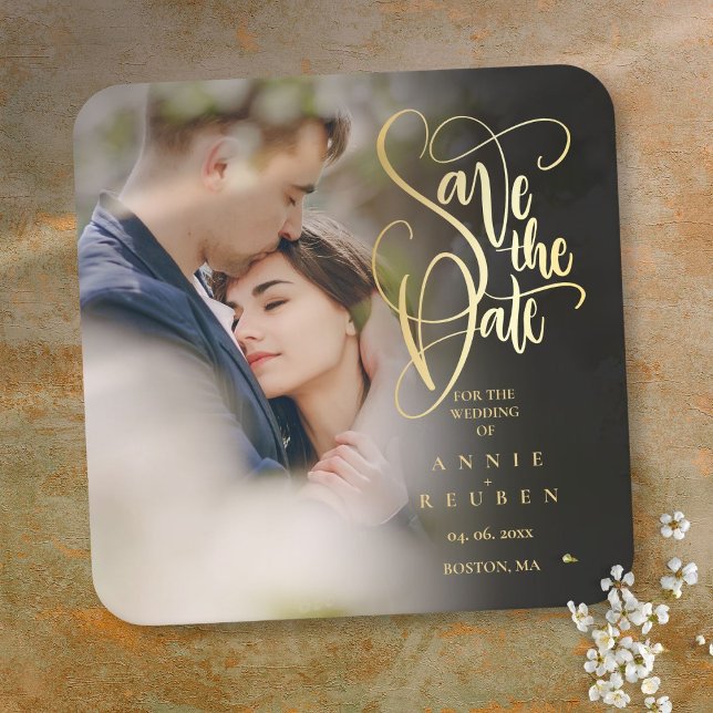 Posavasos Cuadrado De Papel Fotos Modernas para Guardar la Fecha Elegante Letr (Photo Modern Save the Date Elegant Gold Script Square Paper Coaster)