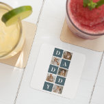 Posavasos Cuadrado De Papel Fotos y regalos de papi verde de los padres de la<br><div class="desc">Una moderna foto de los padres de un collage es un regalo personalizado que combina múltiples fotos de un padre o una figura del padre de una manera creativa y elegante. Implica seleccionar varias imágenes significativas y organizarlas en un formato de collage, a menudo con diseños superpuestos o similares a...</div>
