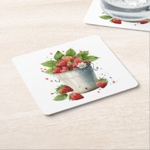 Posavasos Cuadrado De Papel Fresas frescas recolectadas en un cubo