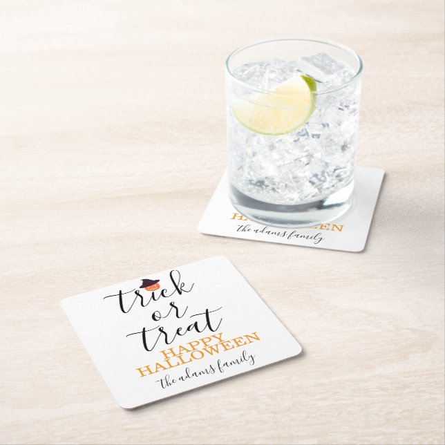 Posavasos Cuadrado De Papel Halloween con escritura moderna o truco (In situ)