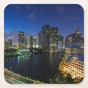 Posavasos Cuadrado De Papel Horizonte urbano elevado desde Brickell Key